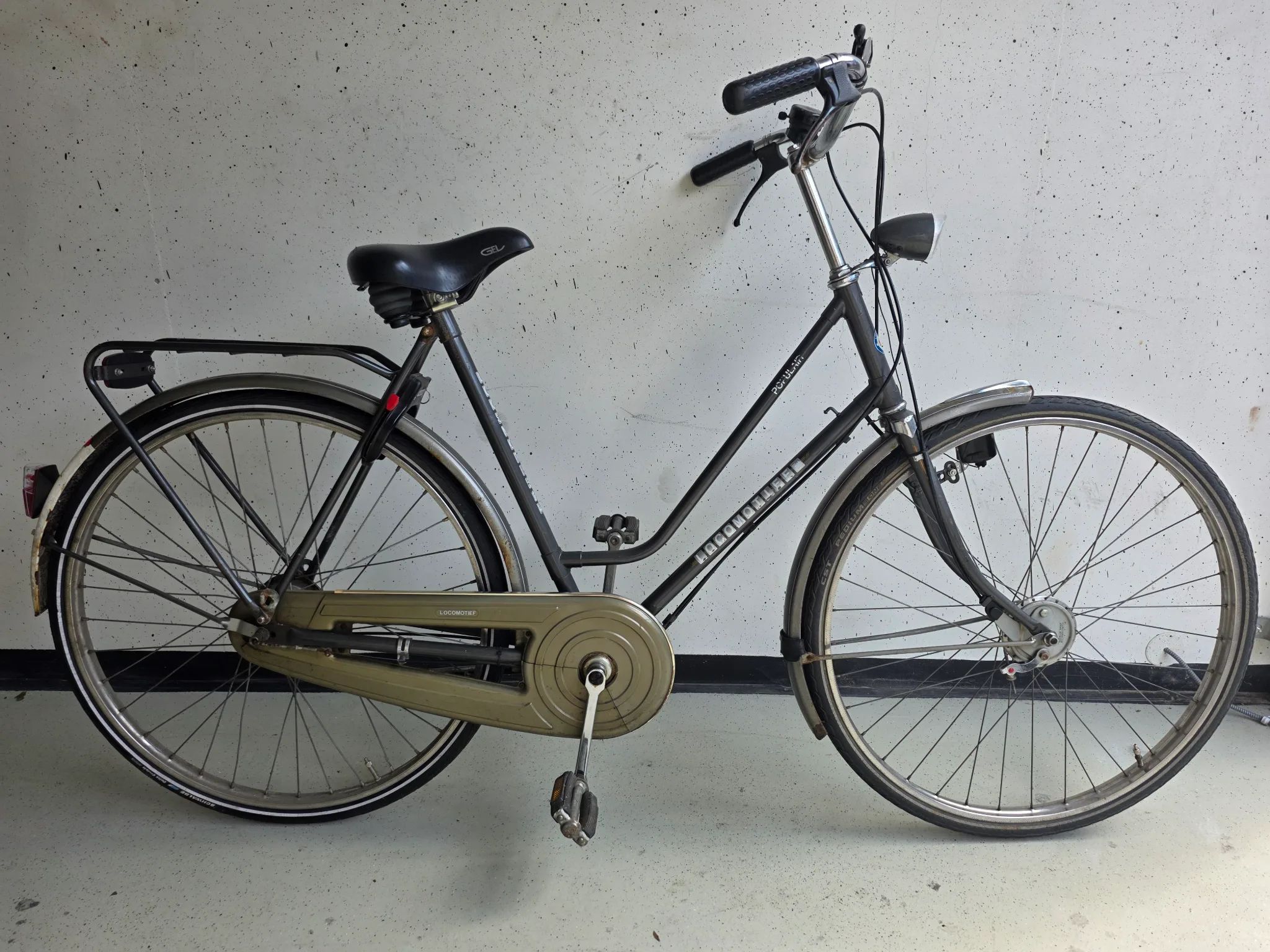Locomotief Populair Dames — tweedehands stadsfiets